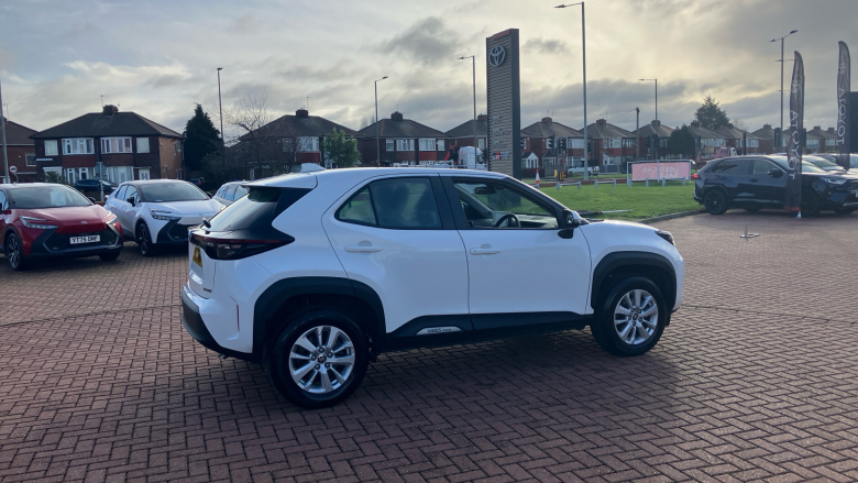 Toyota Yaris Cross 1.5 Hybrid Icon 5dr CVT Hybrid Estate